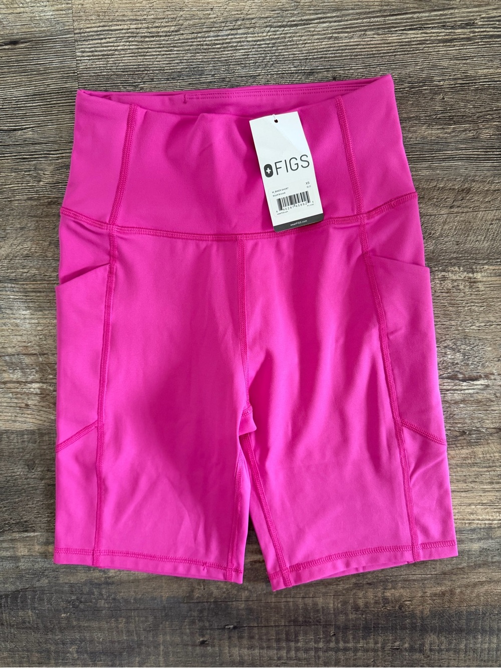 FIGS Women’s XS Biker Short Underscrub 8” Inseam -Electric Orchid Pink